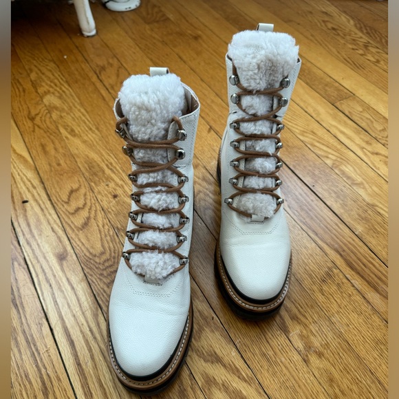 Marc Fisher Izzie Lugsole Ankle boot in White, size 9! - Picture 2 of 7